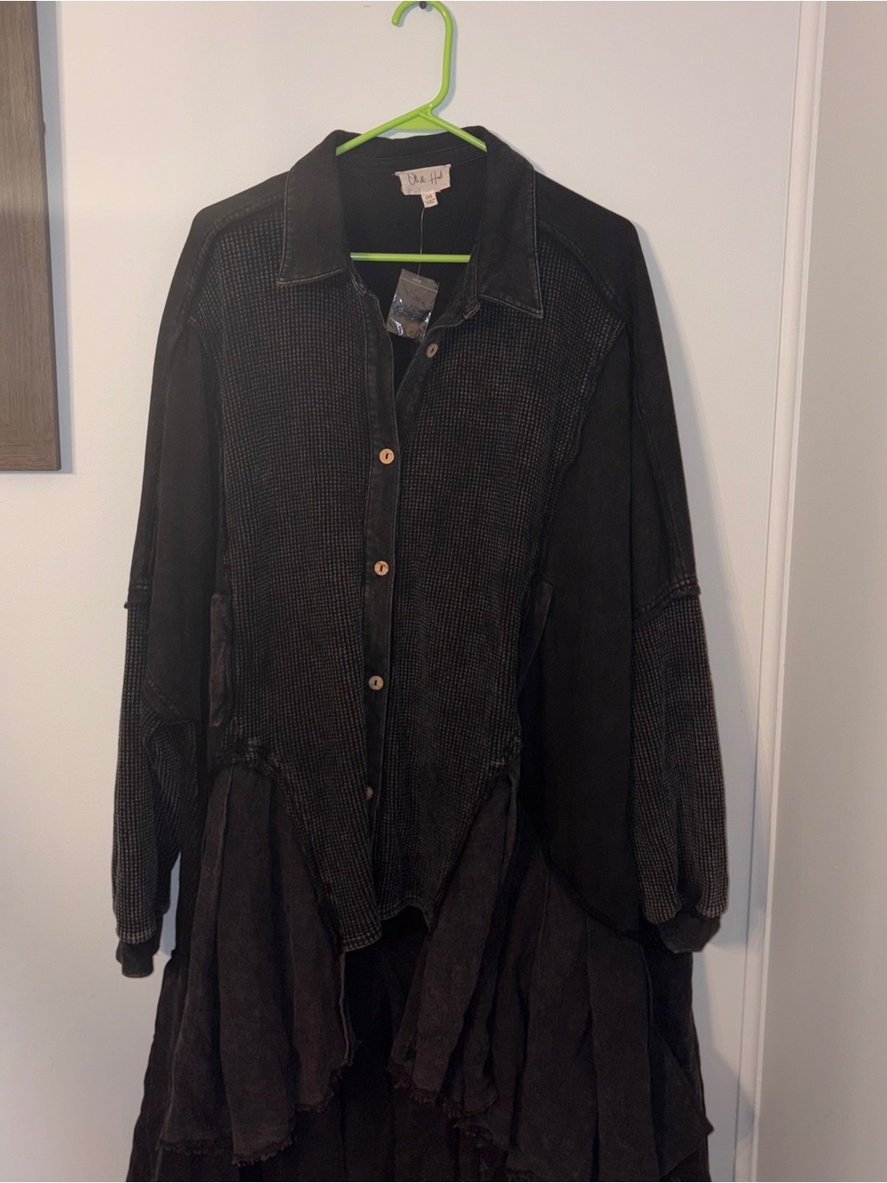 Oli & Hali long sleeve button-up dress Size one Size very oversize
